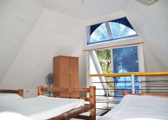 King Arthur's Place 2* Alcoy